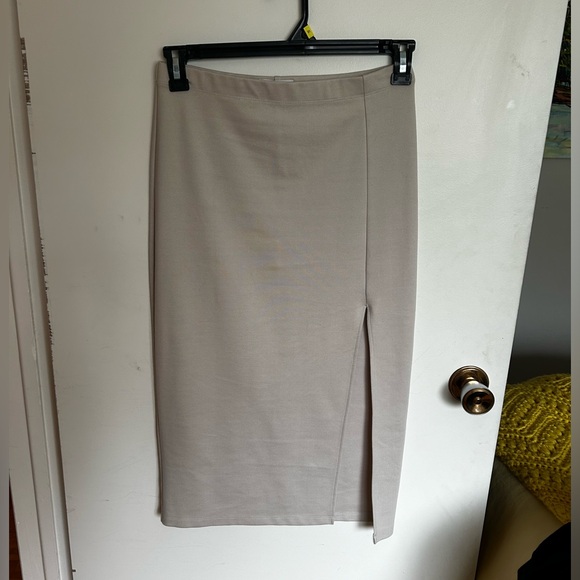 Babaton Midi Pencil Skirt - Picture 2 of 5